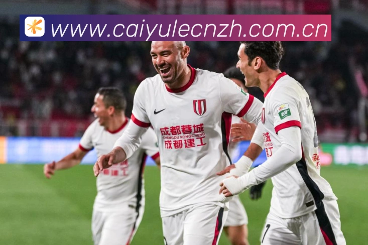 从争议之王到八角笼焦点卡温顿格斗风格与生涯起伏全解析深度观察解析:最新赛事动态与深度分析 从争议之王到八角笼焦点卡温顿格斗风格与生涯起伏全解析深度观察解析:最新赛事动态与深度分析